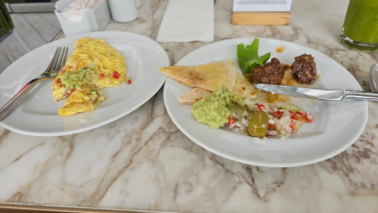 맛이쓴ㄴ 거 먹음 페루에서